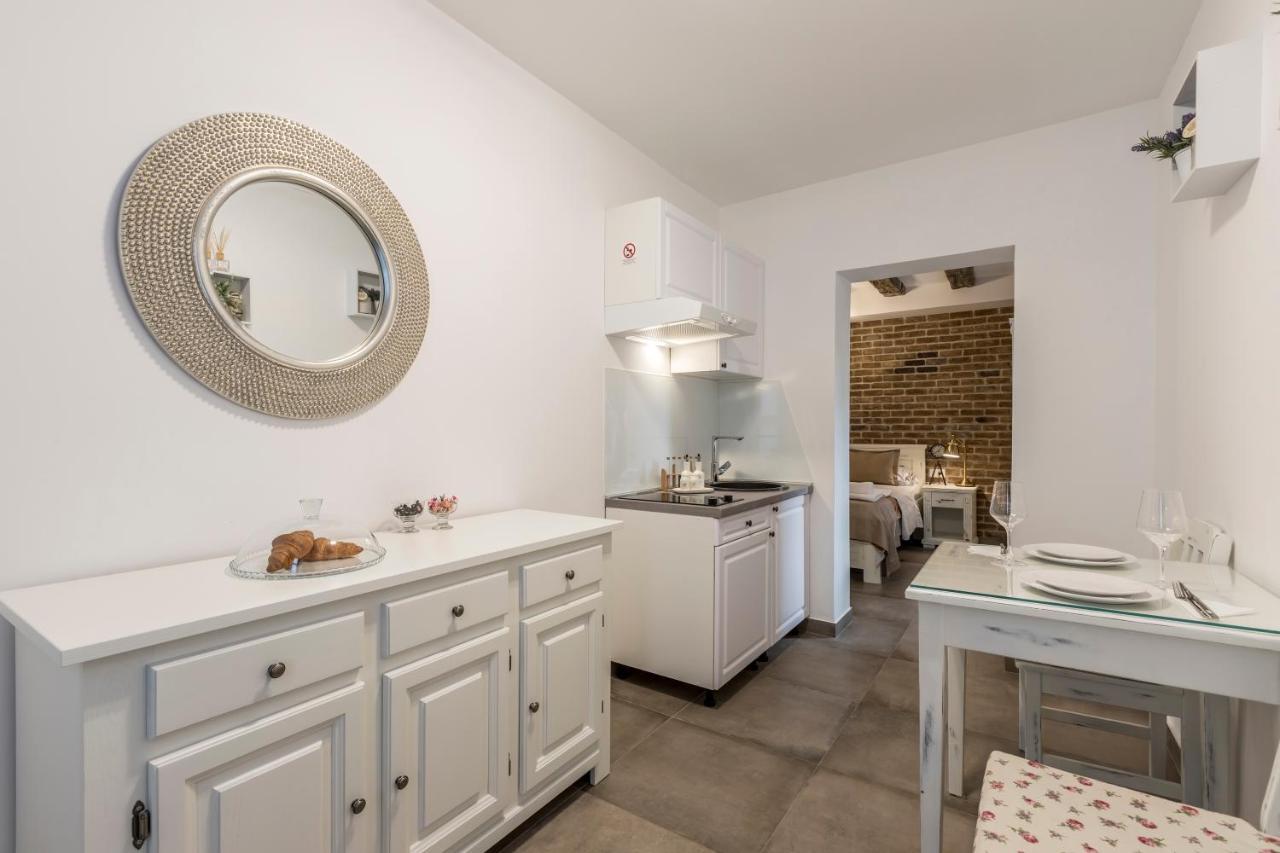 Studio Apartments Insula 斯普利特 外观 照片