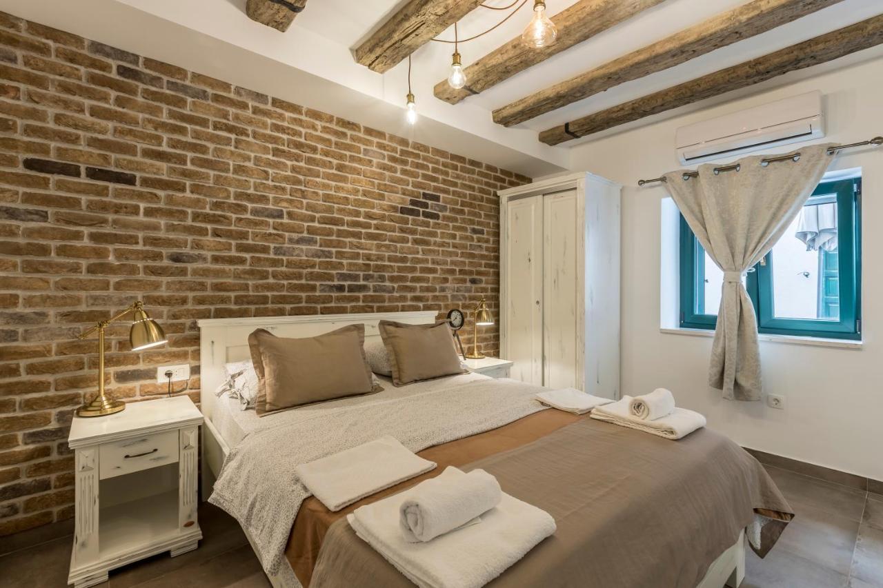 Studio Apartments Insula 斯普利特 外观 照片